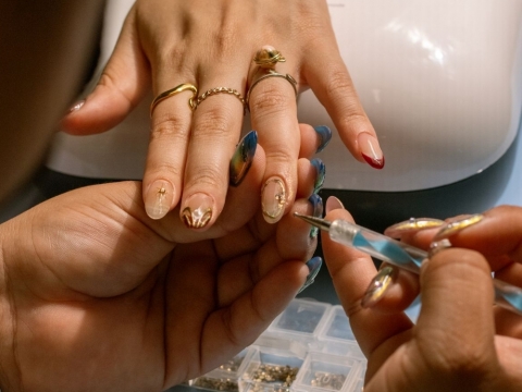 Curso de SOFT GEL, ESMALTADO SEMI Y DISEÑOS PRO