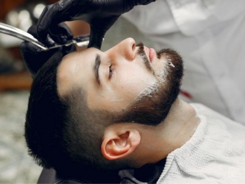 Curso de PERFECCIONAMIENTO EN CORTE MASCULINO
